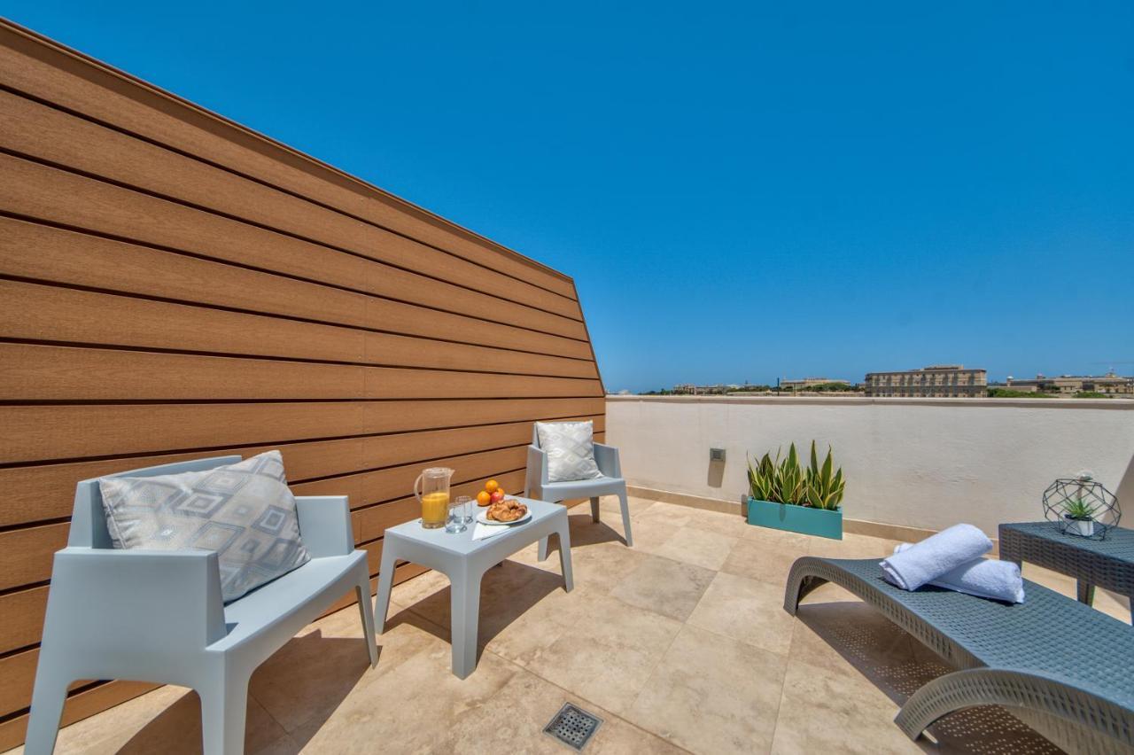 Tritoni Valletta Boutique Hotel Il-Furjana Luaran gambar