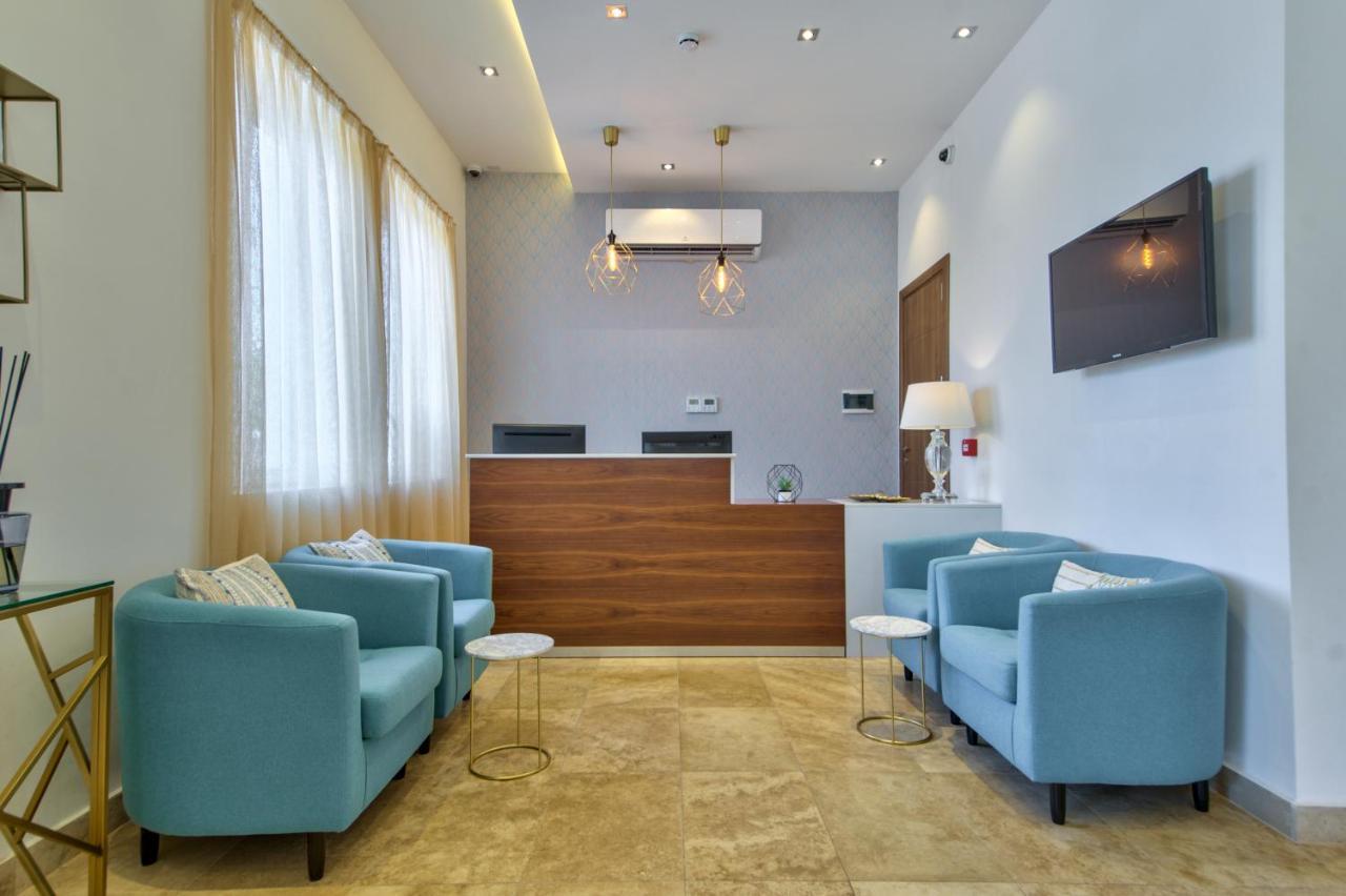 Tritoni Valletta Boutique Hotel Il-Furjana Luaran gambar
