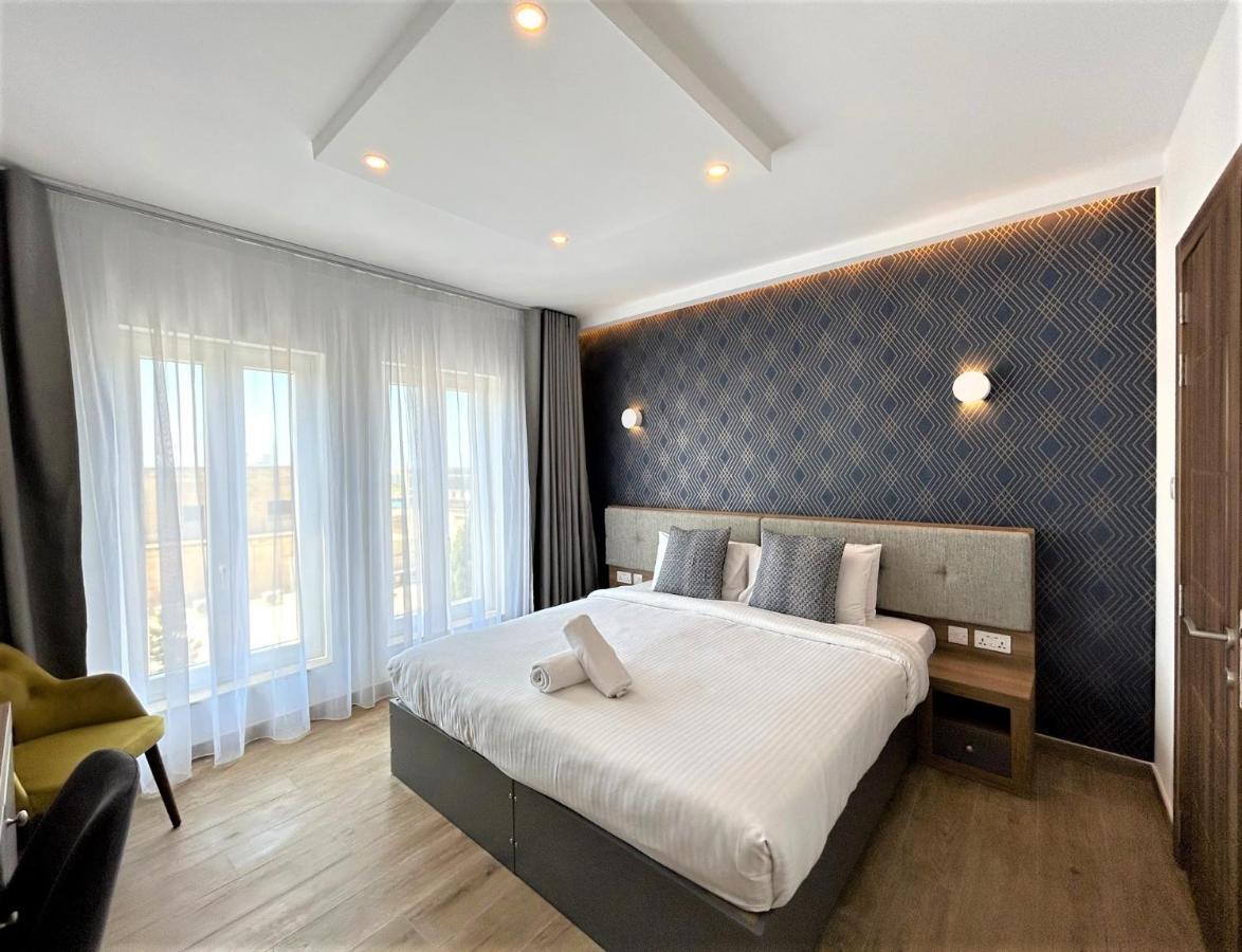 Tritoni Valletta Boutique Hotel Il-Furjana Luaran gambar